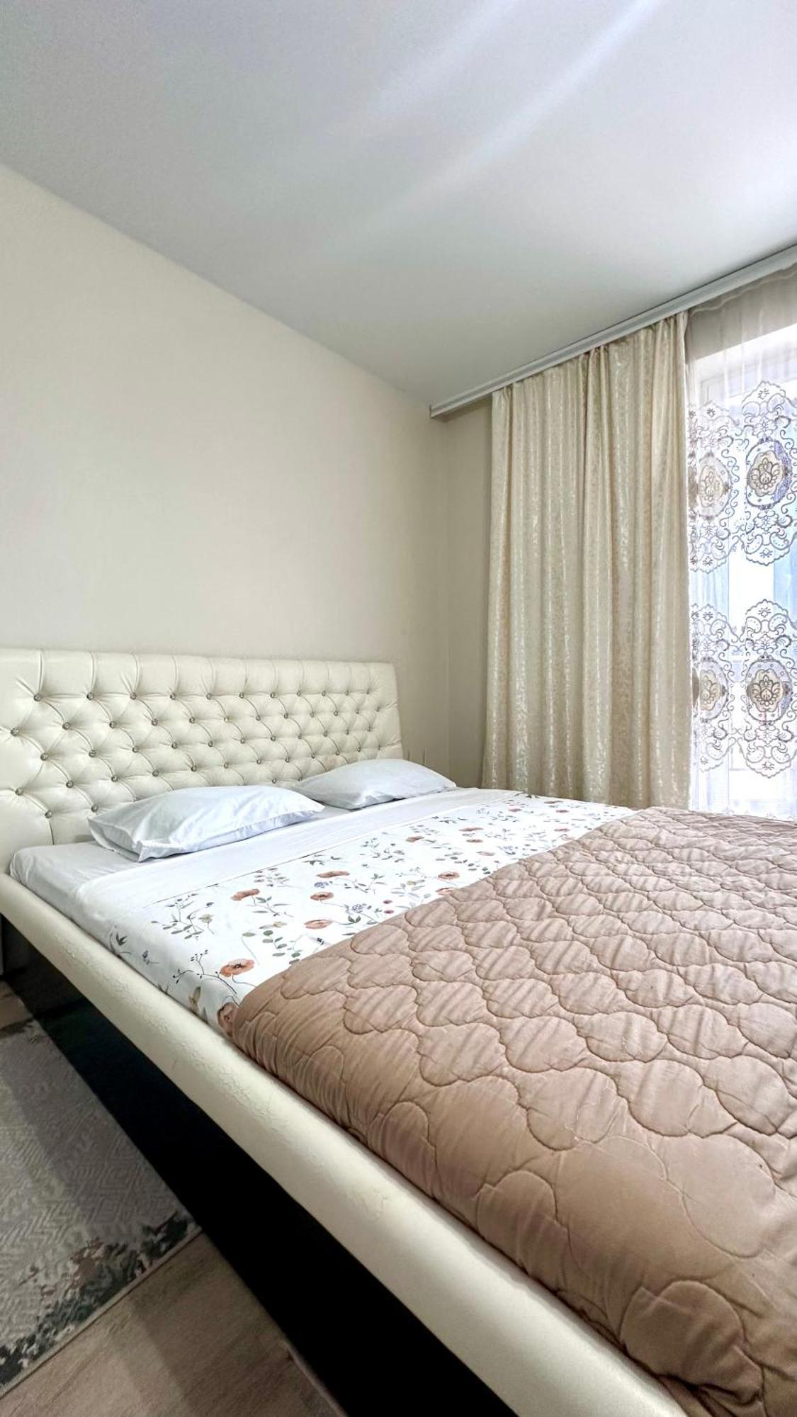 Ustʼ-Kamenogorsk 1 Комнатная Драмтеатр 1Bedroom Apartment מראה חיצוני תמונה